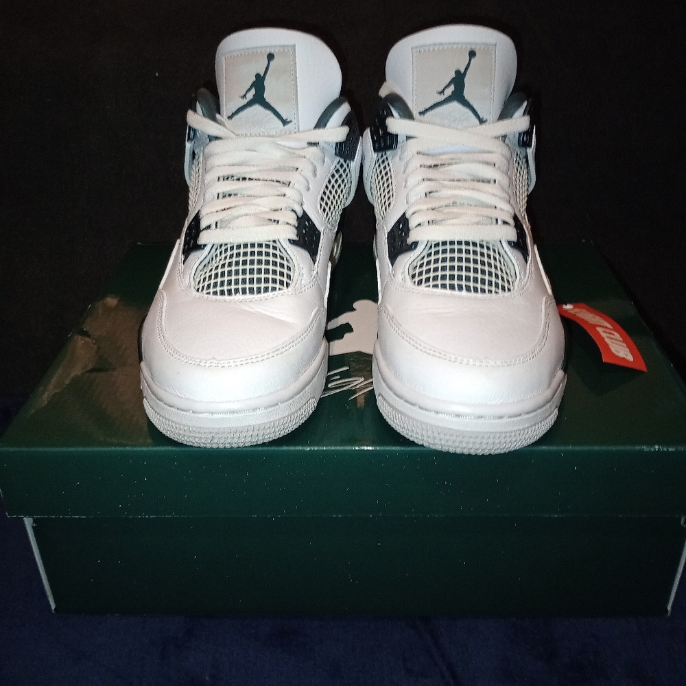 IOB EUC Air Jordan 4 Oxidized Green Mens size 9.5 - Picture 3 of 15